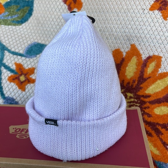 VANS CORE BASIC LIGHT LILAC LAVANDER FOG BEANIE - Picture 3 of 16
